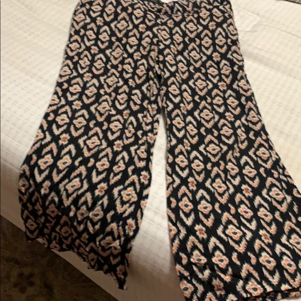 Jessica Simpson Bermuda’s